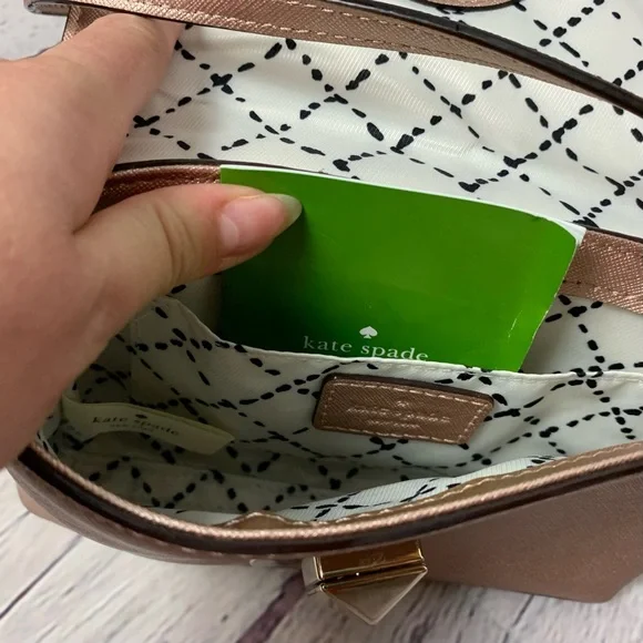 Kate Spade Purse - Picture 2 of 3
